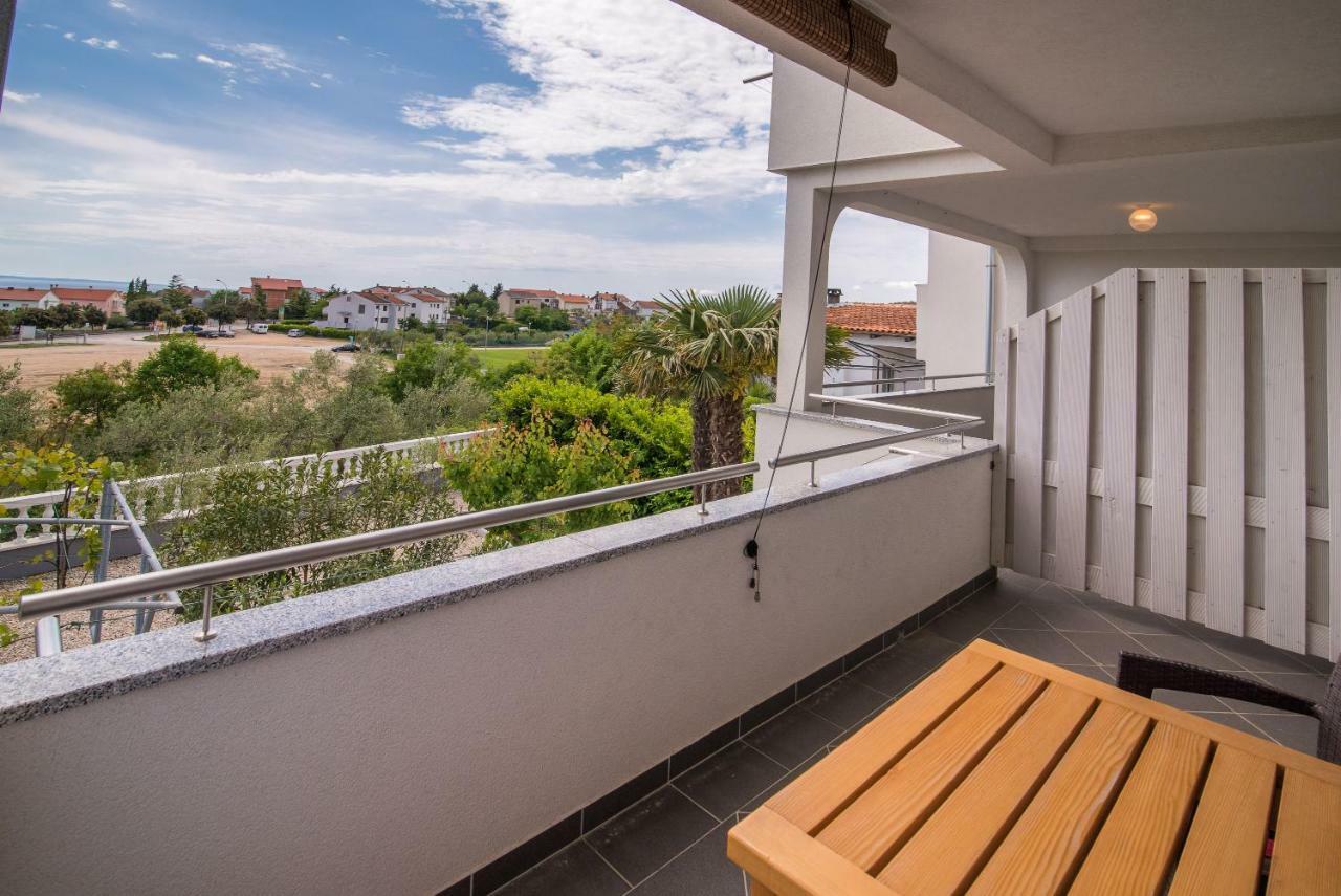 Ferienwohnung Oleander Krk Town Exterior foto